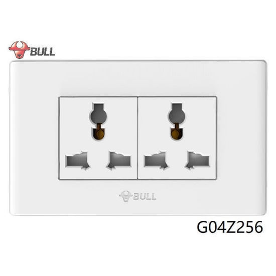Picture of Bull 2 Gang Universal Outlet Set (White), G04Z256